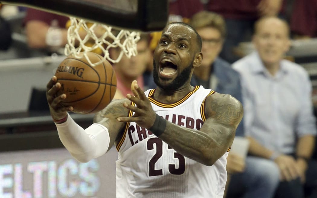 Le Bron James has surpassed Michael Jordan as the highest scorer in NBA play-off history.