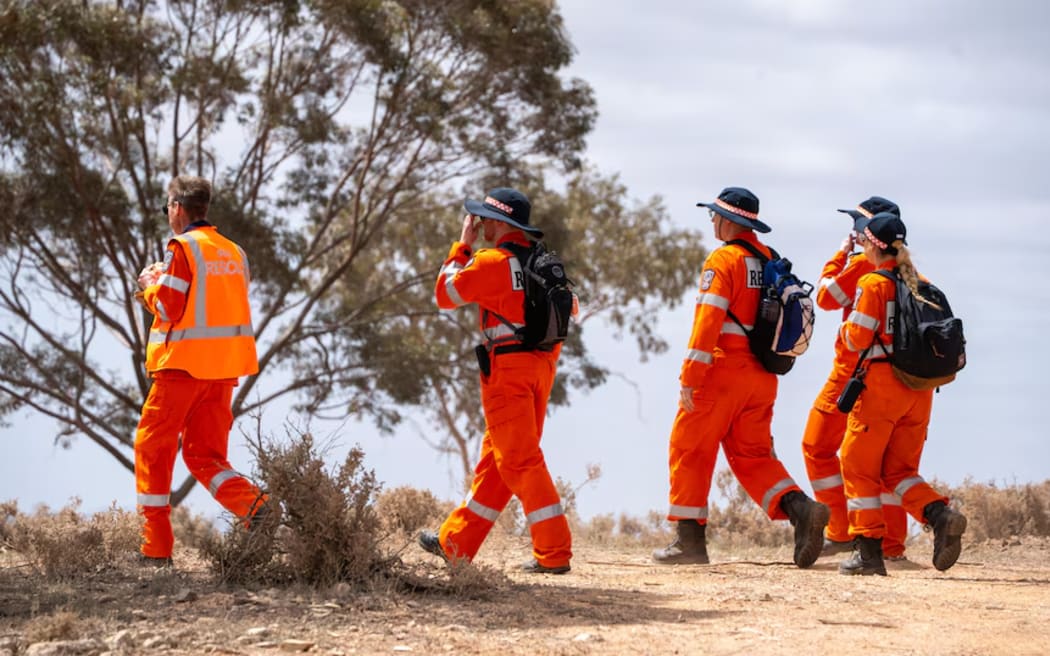 Community members say they are holding on to the hope that Gus will be found alive. (ABC News: Justin Hewitson)