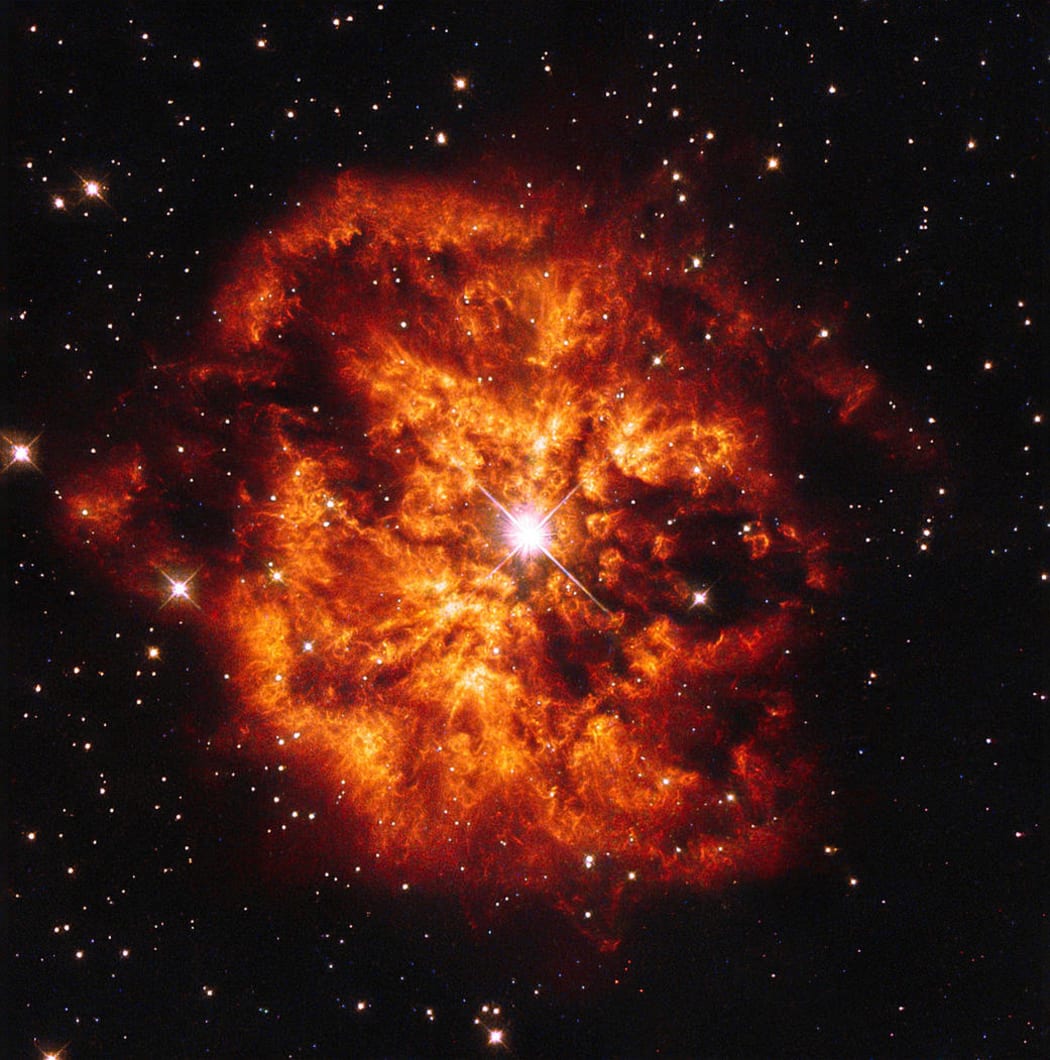 Star Hen 2-427 and the nebula M1-67