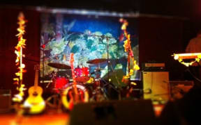 Sami Sisters stage at Kings Arms