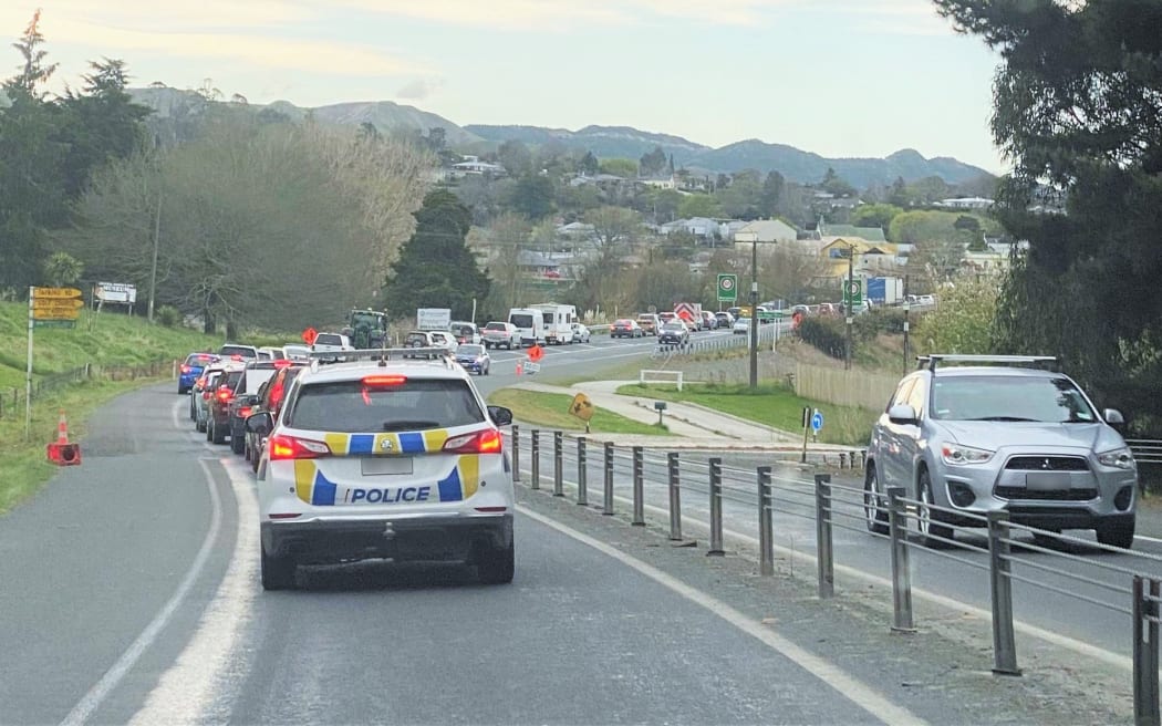 Traffic builds on Waipawa's State Highway 2 as water pipe maintenance was being carried out and two raised crossings were being installed on 7 September, 2023.