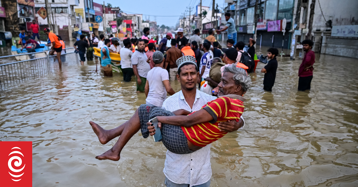 Race to get aid to Asia flood survivors as toll nears 1200