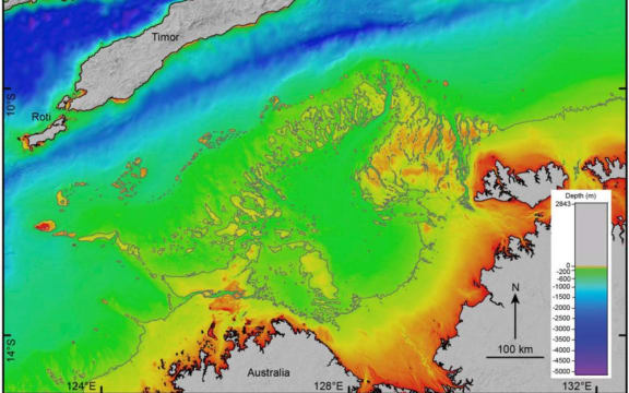 Northwest Australia showing a now submerged string of islands between Australia and Timor/Roti