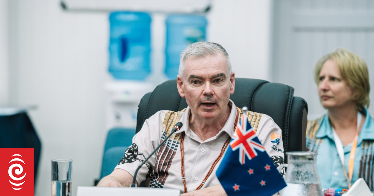 Consumer Affairs Minister Scott Simpson urges incorporated societies to re-register