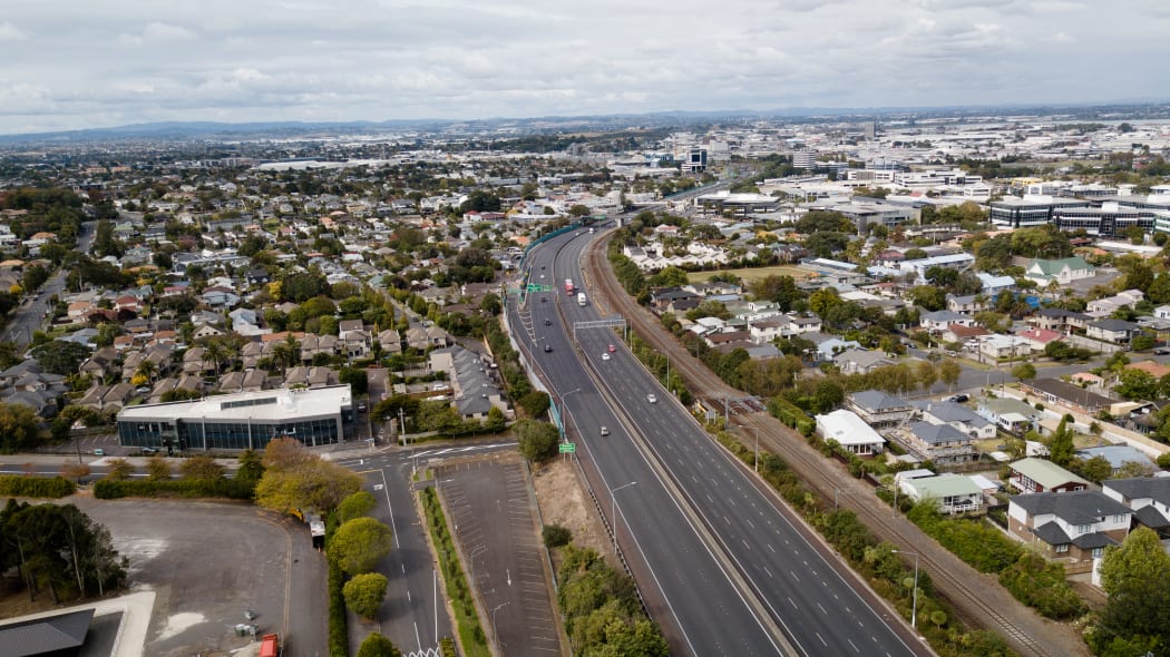 The normally bustling Southern motorway with barely any traffic flowing through it.