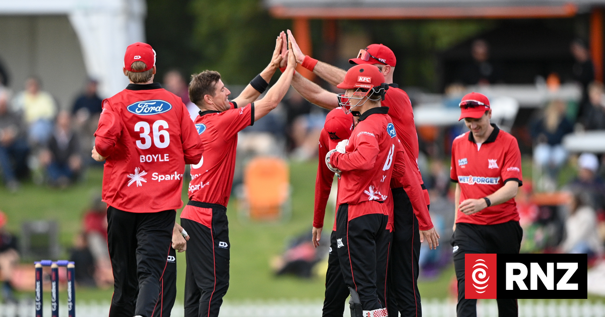 Canterbury crush Auckland to set up Super Smash final against ND