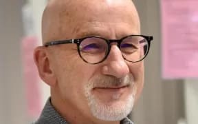 Murray Thomson is an Emeritus Professor of Dental Epidemiology and Public Health Oral Sciences.