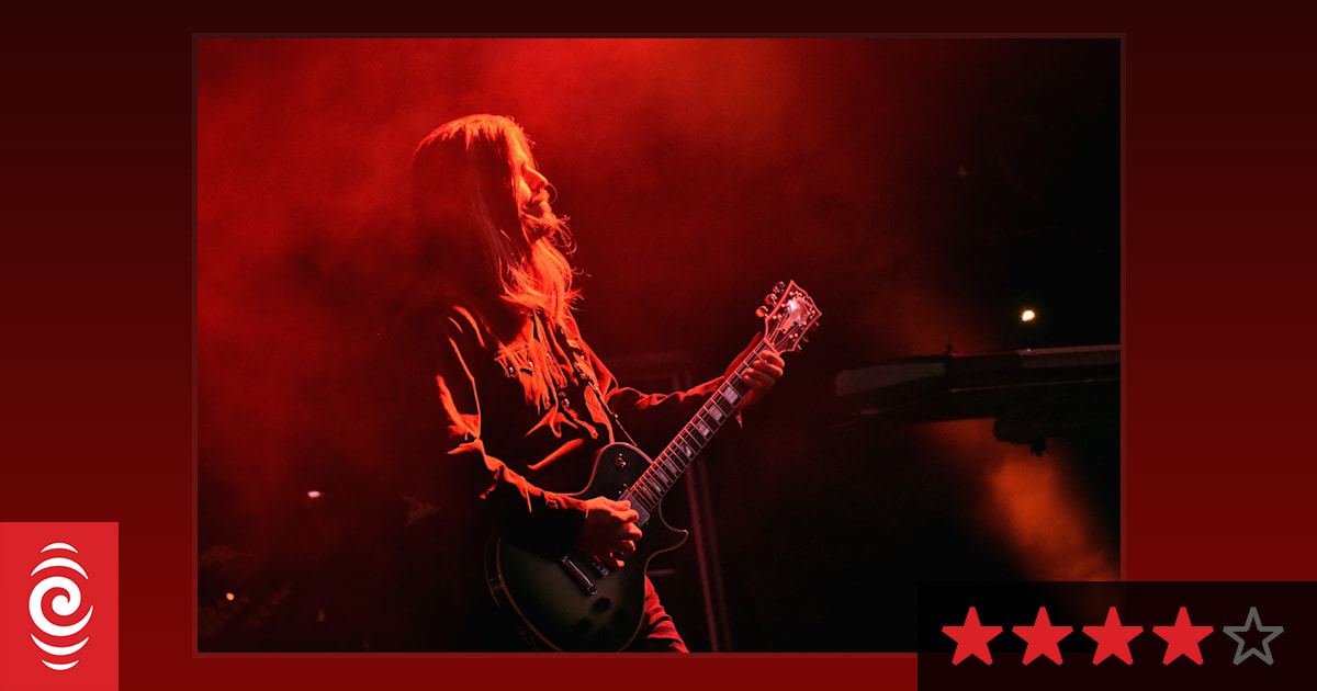 Tool dives into back catalogue on return to New Zealand - RNZ