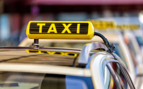 A taxi sign