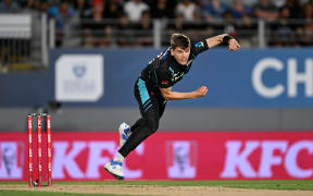 Ben Sears bowls during the second T20 Chappell-Hadlee cricket international between Australia and New Zealand at Eden Park in Auckland, New Zealand, Friday Feb. 23, 2024.