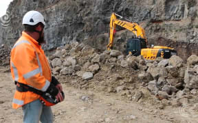 Work underway to repair earthquake damaged cliff