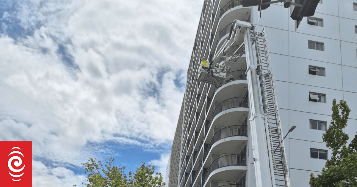 Fire trucks at scene as dozens evacuated from central Auckland apartments