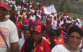 Crowd makes Walk for Peace, 11 September 2016.