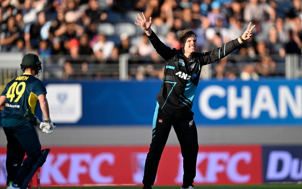 New Zealand bowler Lockie Ferguson appeals successfully for a LBW decision to dismiss Steve Smith during the second T20 Chappell-Hadlee cricket international at Eden Park in Auckland. (Andrew Cornaga/Photosport)