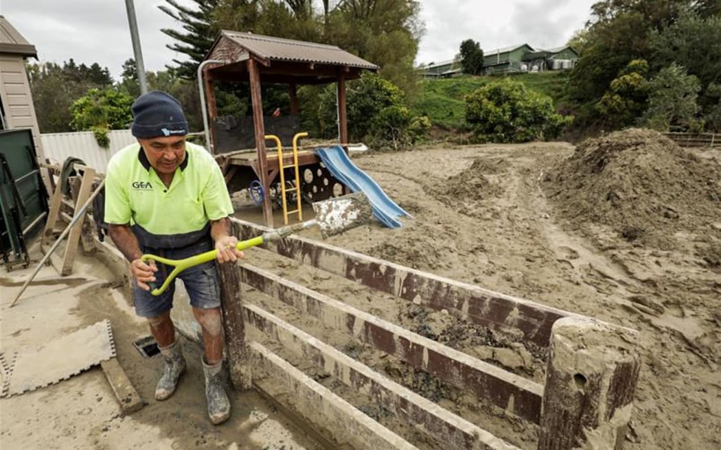 Locals cleaning up around Gisborne