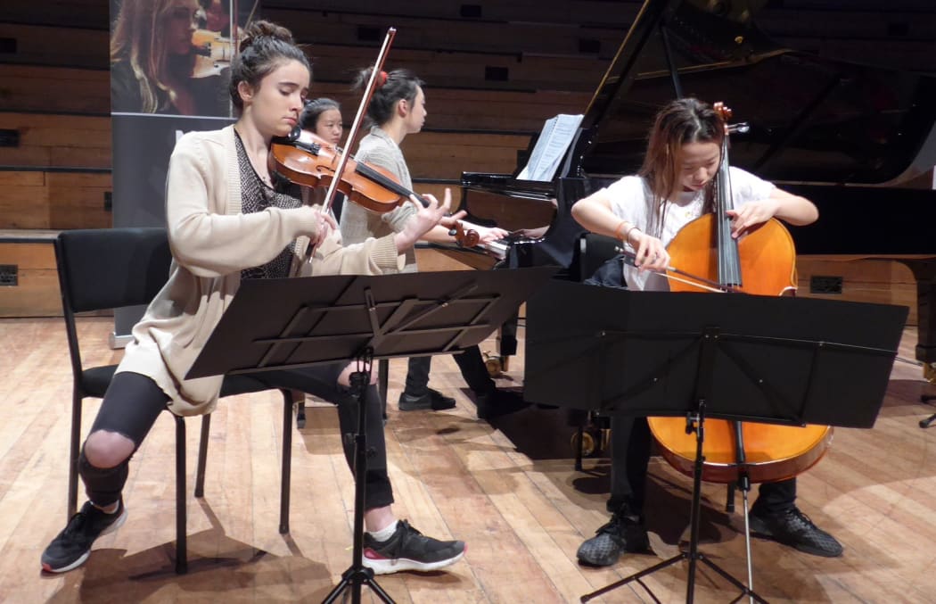 Raysken Trio