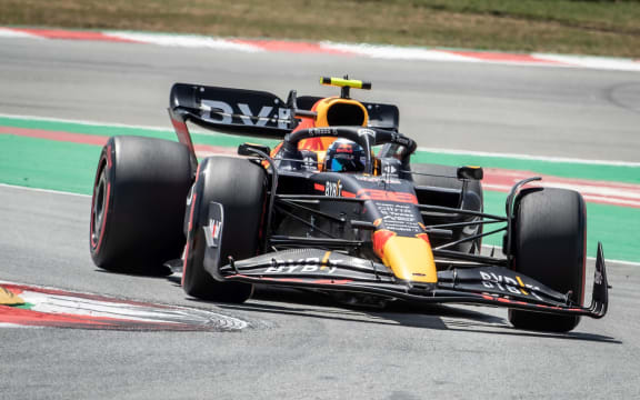 Yuri Vips test driving for Red Bull at Barcelona 2022.