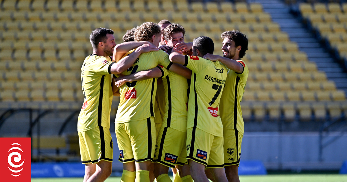 Phoenix arrest slump with win over Newcastle Jets