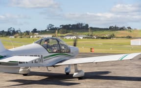 A new flying school has opened in Auckland, geared towards training new pilots amidst a soaring aviation industry. First Up's Leonard Powell took to the skies to find out more.