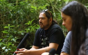 Vini and Kahu talking about their te reo journeys