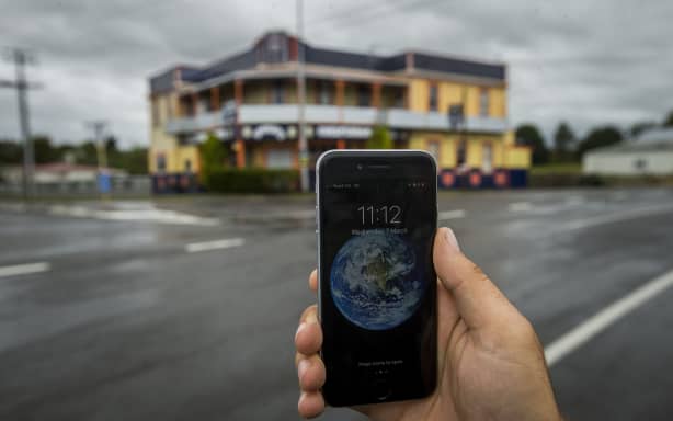 Without 3G ‘rural mobile coverage has gone backwards’ | RNZ