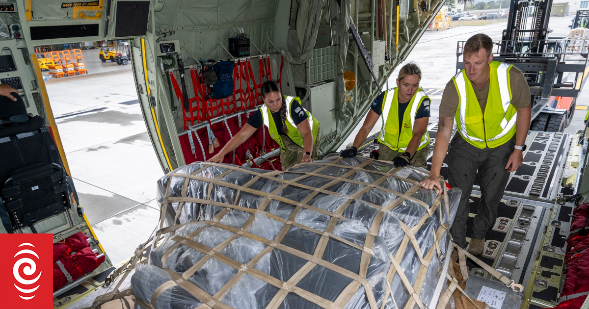 RNZAF delivers specialised medical chairs to Samoa