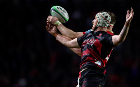 Clash Of Champions, SuperValu Pairc Ui Chaoimh, Cork 3/2/2024
Munster vs Crusaders 
Munster's Gavin Coombes competes at the lineout with Tahlor Cahill of Crusaders 
Mandatory Credit ©INPHO/Ben Brady