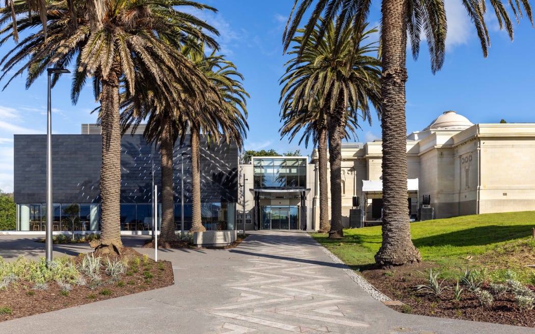 Te Whare o Rehua Sarjeant Gallery