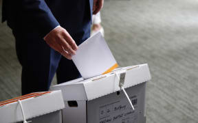 Christopher Luxon and wife Amanda cast their vote in the Botany electorate on the first day of advance voting.