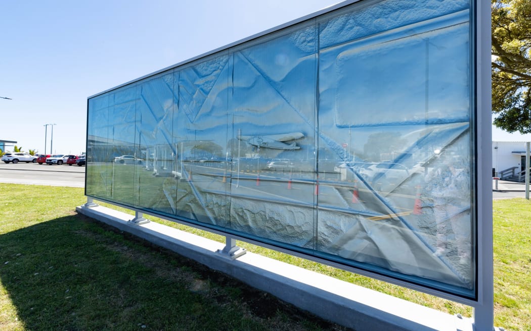 New Plymouth Airport has unveiled a replica of artist Don Driver's iconic mural of Charles Kingsford Smith's trans-Tasman flight outside its award-winning Te Hono terminal.