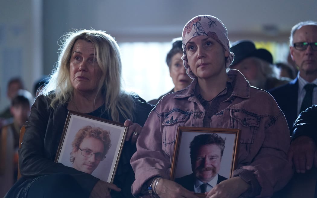 Pike River follows the real-life fight for justice by Anna Osborne and Sonya Rockhouse who lost loved ones in the 2010 mining disaster. Robyn Malcolm plays Sonya Rockhouse and Melanie Lynskey plays Anna Osborne.