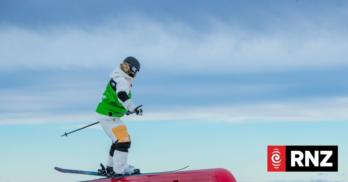 Olympics: New Zealanders fail to qualify for womens freestyle skiing ...