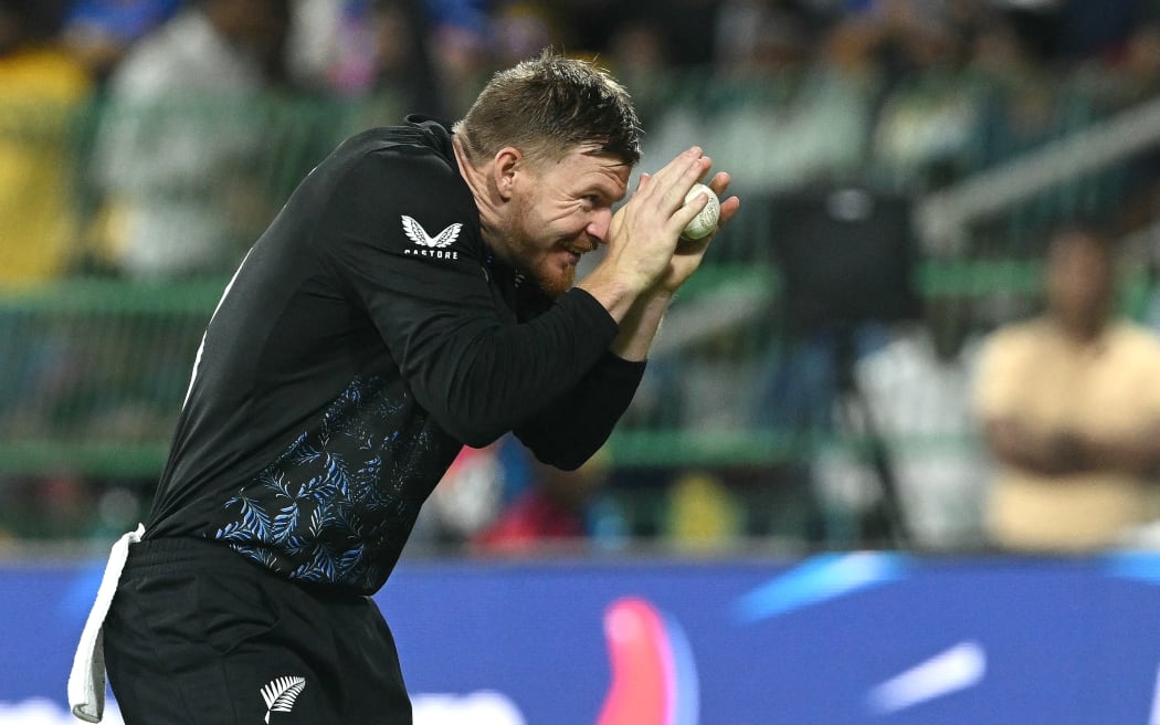 New Zealand's Glenn Phillips reacts after taking the catch to dismiss Sri Lanka's Kamindu Mendis during the 2026 ICC Men's T20 Cricket World Cup Super Eights match between Sri Lanka and New Zealand at the R Premadasa Stadium in Colombo on February 25, 2026. (Photo by Dibyangshu SARKAR / AFP)