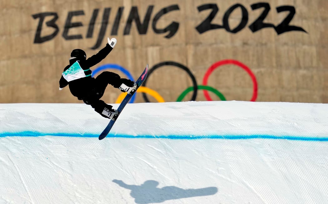 Zoi Sadowski Synnott in the women’s snowboarding big air finals where she won silver.