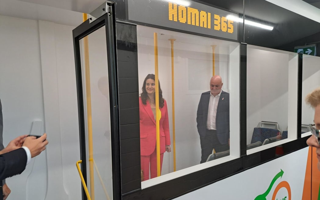 National Party leader Christopher Luxon and deputy leader Nicola Willis tour simulators at the guide dog training facility.