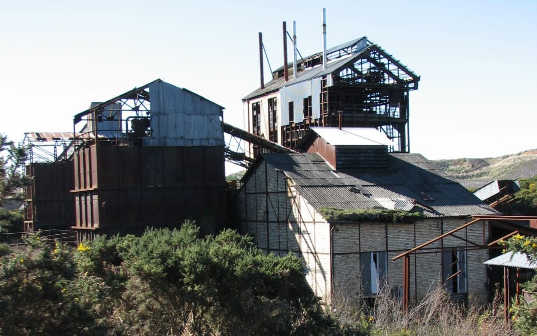 The derelict Rotowaro Carbonisation Plant shut 30 years ago and it's now rated as the country's seventh-worst toxic site.