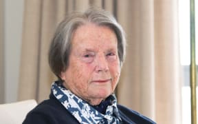 Angela Caughey - author of How to Communicate with someone who has dementia