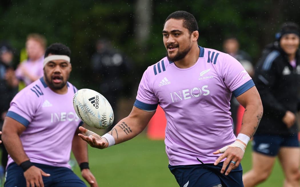 Ofa Tuungafasi.
New Zealand All Blacks training session ahead of the 2nd Bledisloe Cup and Rugby Championship test match against Australia this weekend. Mt Smart Stadium, Auckland New Zealand. Thursday 22 September 2022. © Photo: Andrew Cornaga / www.photosport.nz