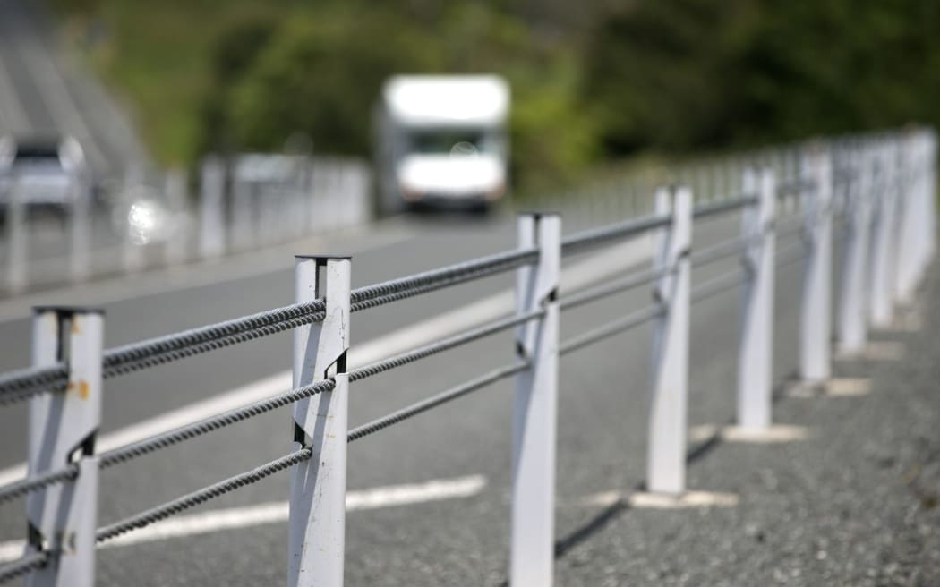 Unbroken flexible wire median barriers on SH2 means vehicles are driving further to get to their destination.