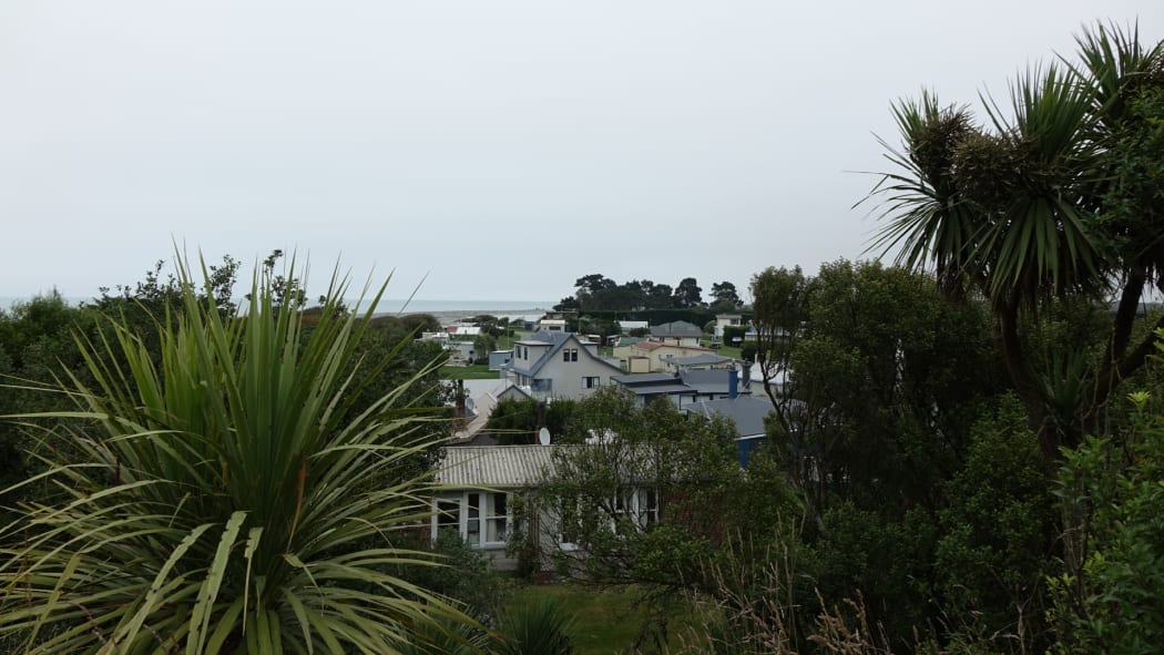 Ten of the 81 huts on the northside of the Rangitata River are to be relocated due to fears over erosion.
