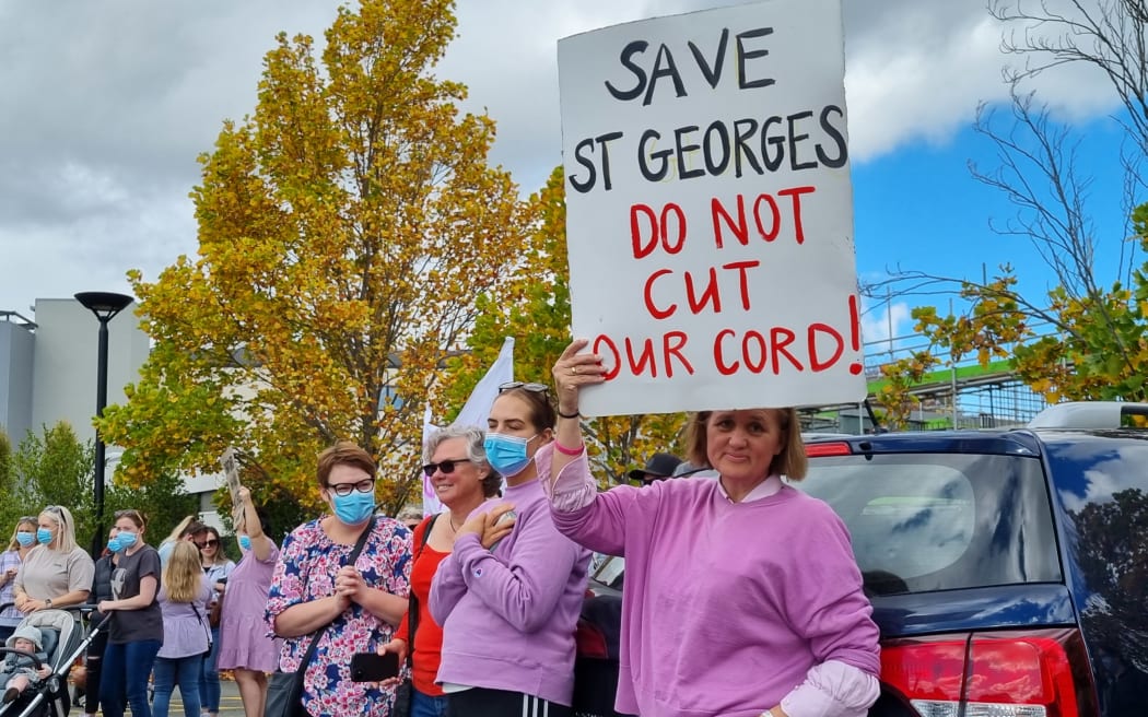 New Christchurch mums and midwives  marched to St George's Hospital to hand deliver a petition to save the maternity unit from closure.
