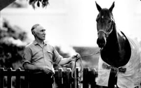 Frank Lewis with Phar Lap