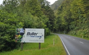The council is keen on a road from the coast to the Nelson-Tasman region.