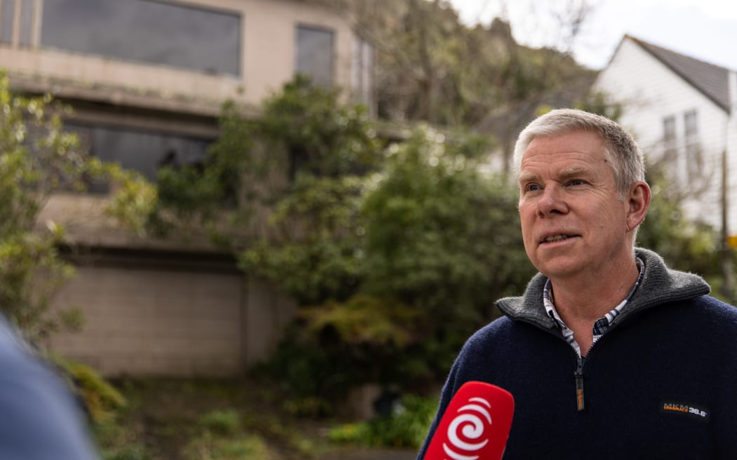 Abandoned Khandallah house neighbour Peter Ash