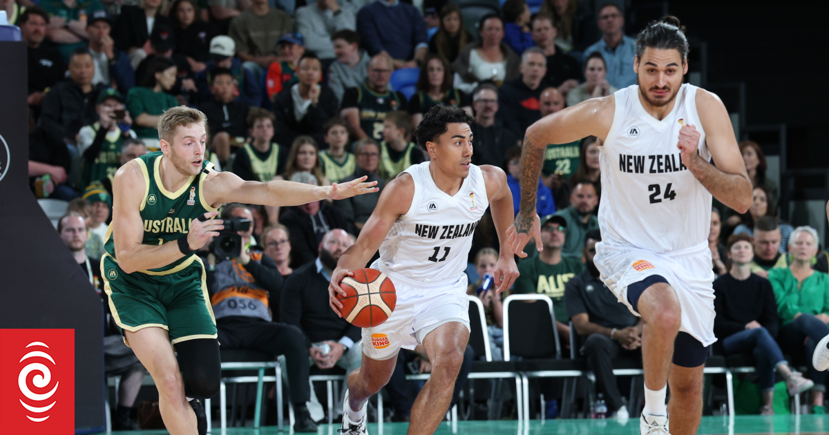 Basketball: Slow-finishing Tall Blacks beaten by Australian Boomers