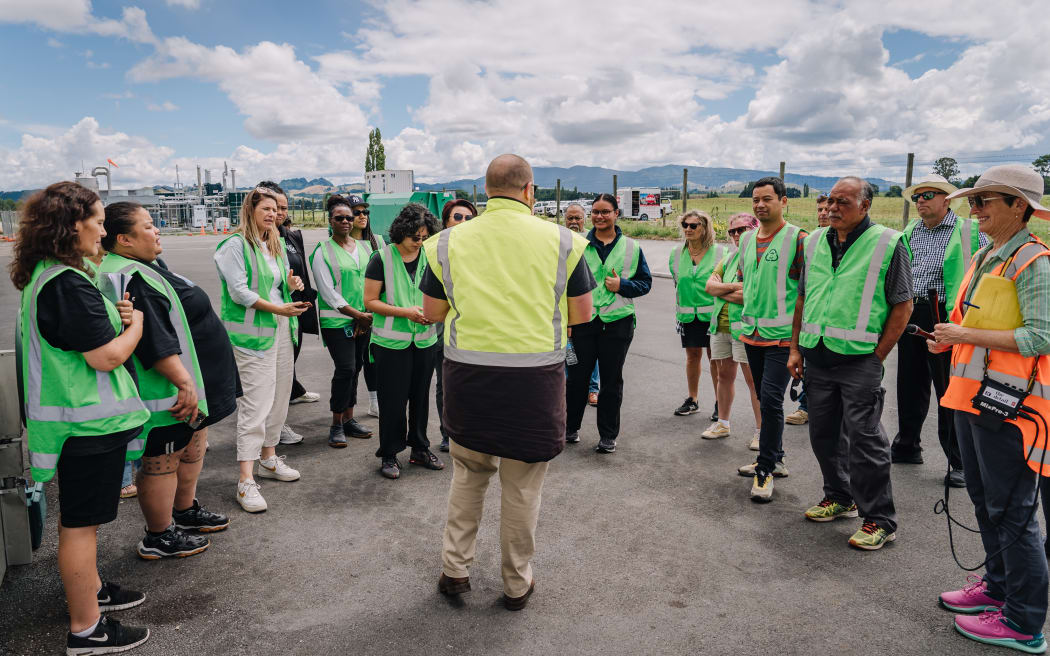 Co-founder of Ecogas, Andrew Fisher brought a bus load of "eco ambassadors" from Auckland for a tour of the Reporoa plant. The Detail's Sharon Brettkelly (far-right) went along for the ride.