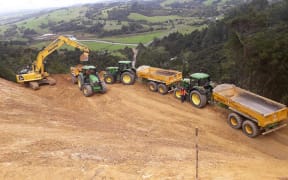 State Highway 11 between Kawakawa and Paihia is still closed by the big slip that came down on Lemons Hill in mid-February.