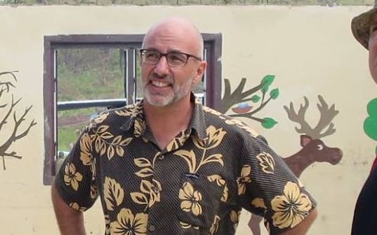 NZ High Commissioner, Mark Ramsden, surveys damage.  (Centre).