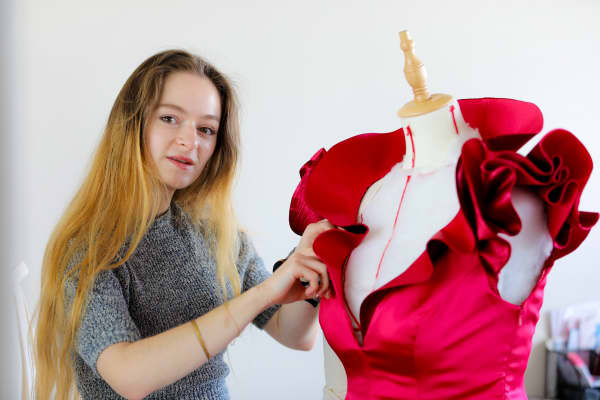 Emma Gaultier is a pattern maker from Paris who is now based in Auckland.