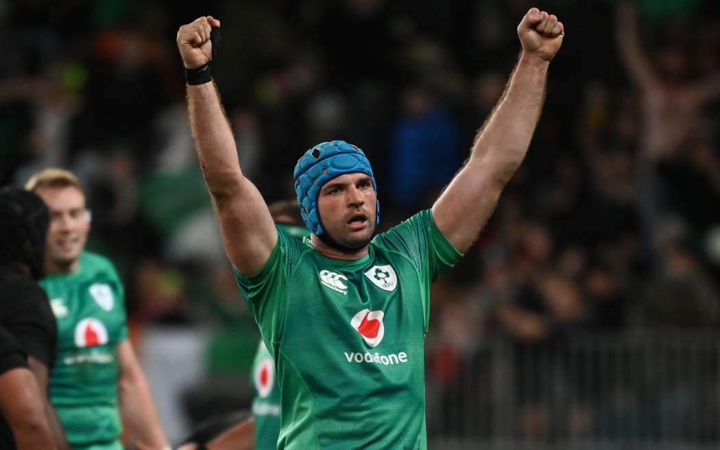 Tadhg Beirne of Ireland celebrates